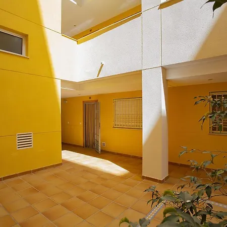 025 Helena Nice Terrace - Alicante Holiday Apartment Torrevieja