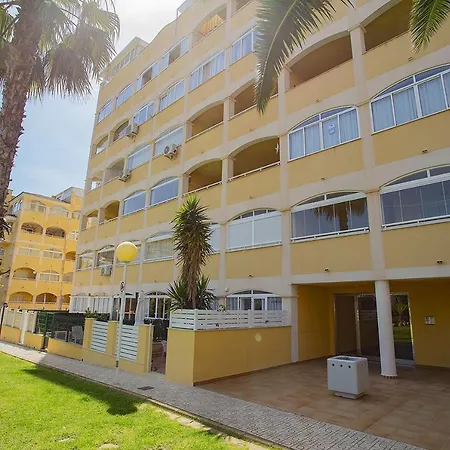 025 Helena Nice Terrace - Alicante Holiday شقة تورّيفيِخا